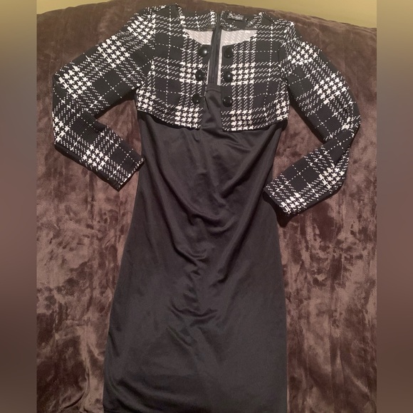Cute midi dress bodycon sz Medium Black & White plaid - Picture 7 of 11